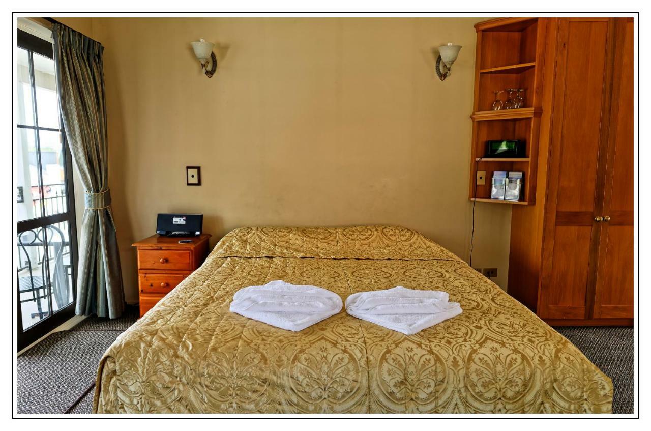 Lantern Court Motel Reefton Eksteriør bilde